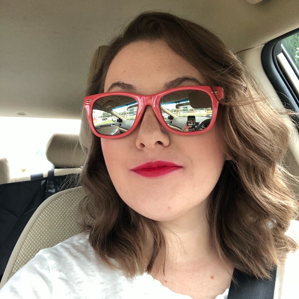 Meet your Posher, Erin